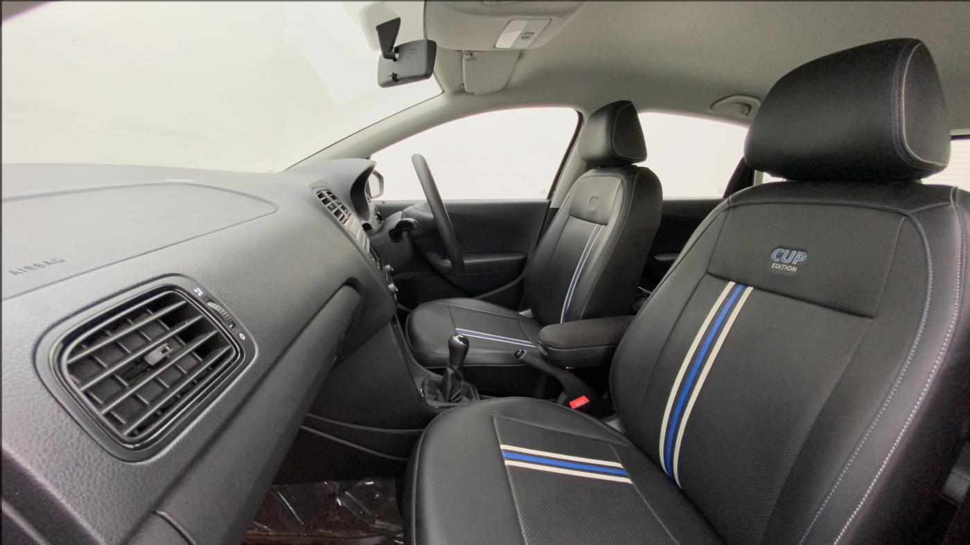 2019 Volkswagen Polo COMFORTLINE 1.0L MPI, Petrol, Manual, 34,354 km, Right Side Front Door Cabin