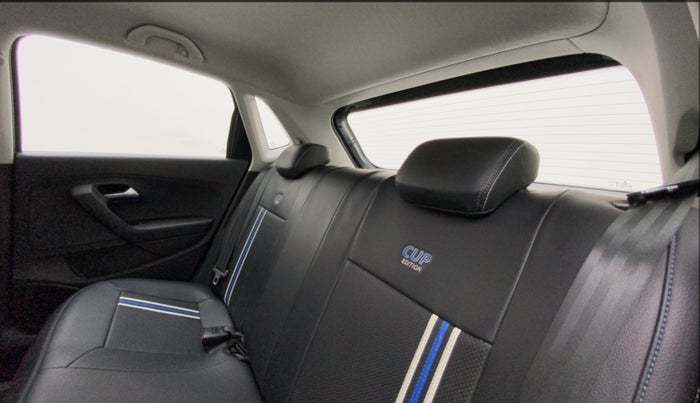 2019 Volkswagen Polo COMFORTLINE 1.0L MPI, Petrol, Manual, 34,354 km, Right Side Rear Door Cabin