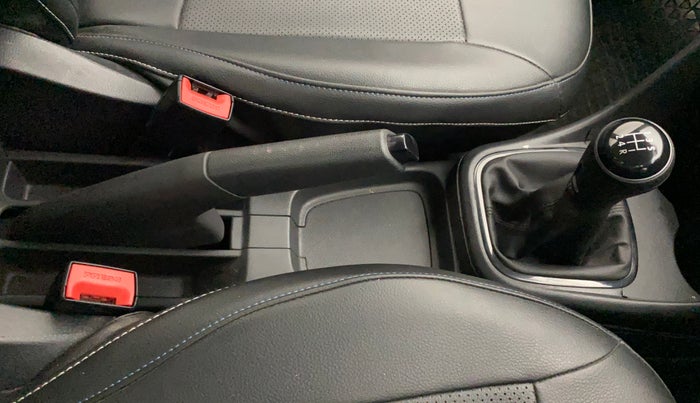 2019 Volkswagen Polo COMFORTLINE 1.0L MPI, Petrol, Manual, 34,354 km, Gear Lever
