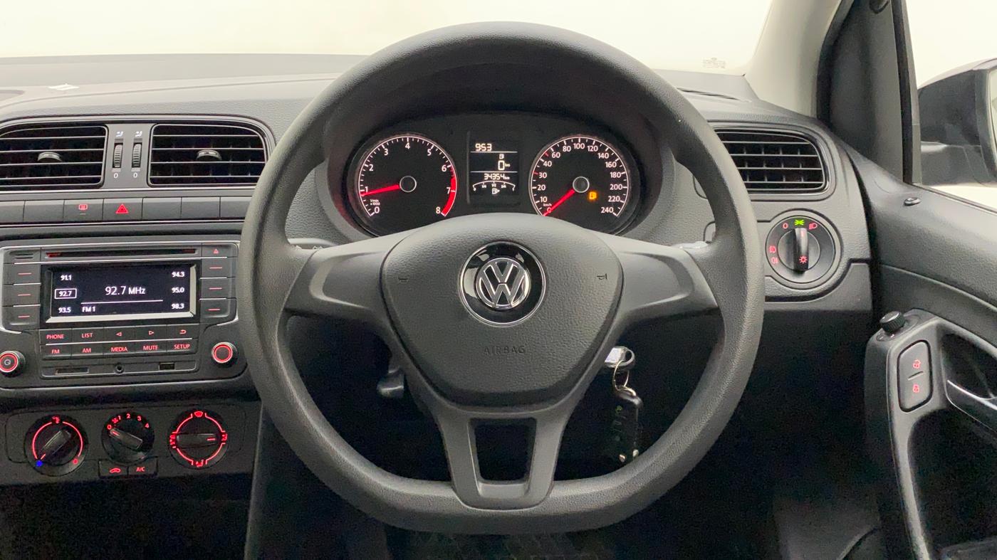 2019 Volkswagen Polo COMFORTLINE 1.0L MPI, Petrol, Manual, 34,354 km, Steering Wheel Close Up