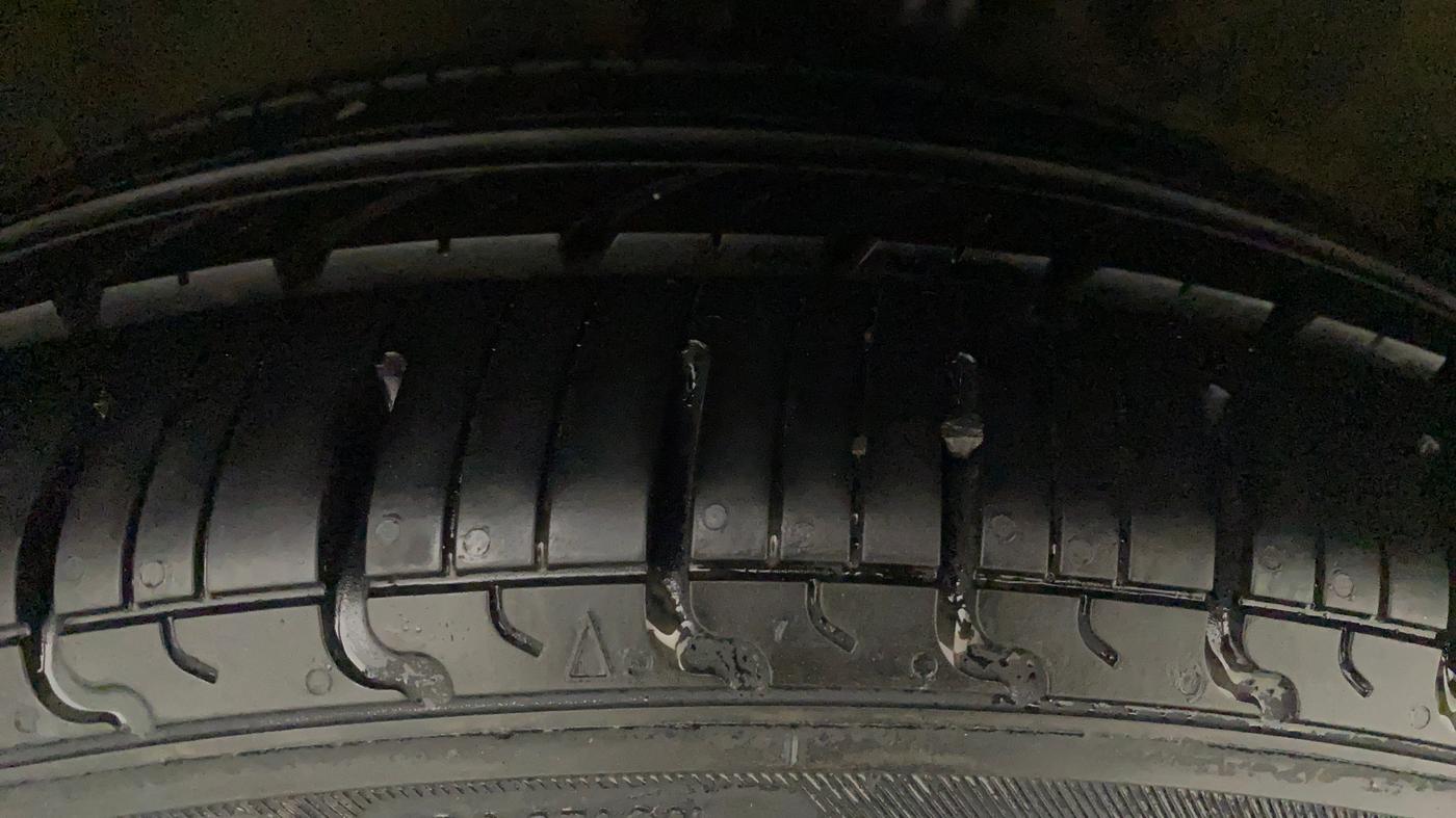 2017 Maruti Celerio ZXI AMT, Petrol, Automatic, 42,304 km, Right Rear Tyre Tread