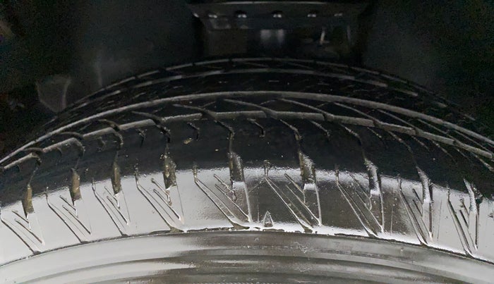 2021 Tata Safari XZA PLUS GOLD, Diesel, Automatic, 67,684 km, Left Front Tyre Tread