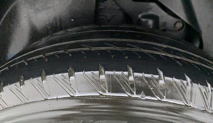 2021 Tata Safari XZA PLUS GOLD, Diesel, Automatic, 67,684 km, Right Rear Tyre Tread