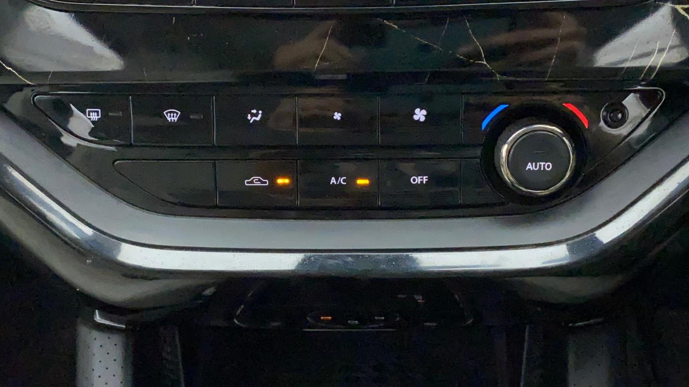 2021 Tata Safari XZA PLUS GOLD, Diesel, Automatic, 67,684 km, Automatic Climate Control