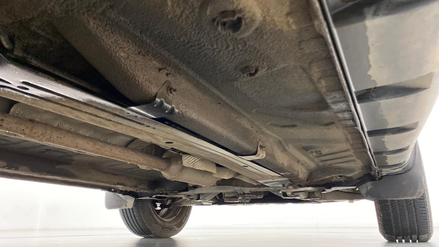 2013 Renault Duster RXL DIESEL 110, Diesel, Manual, 61,203 km, Right Side Underbody