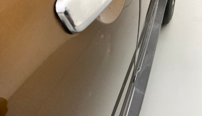 2013 Renault Duster RXL DIESEL 110, Diesel, Manual, 61,203 km, Front passenger door - Slightly dented