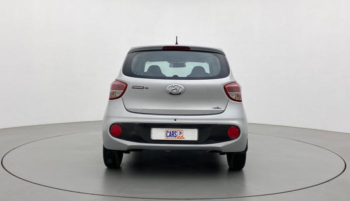 2017 Hyundai Grand i10 MAGNA 1.2 KAPPA VTVT, Petrol, Manual, 18,299 km, Back/Rear