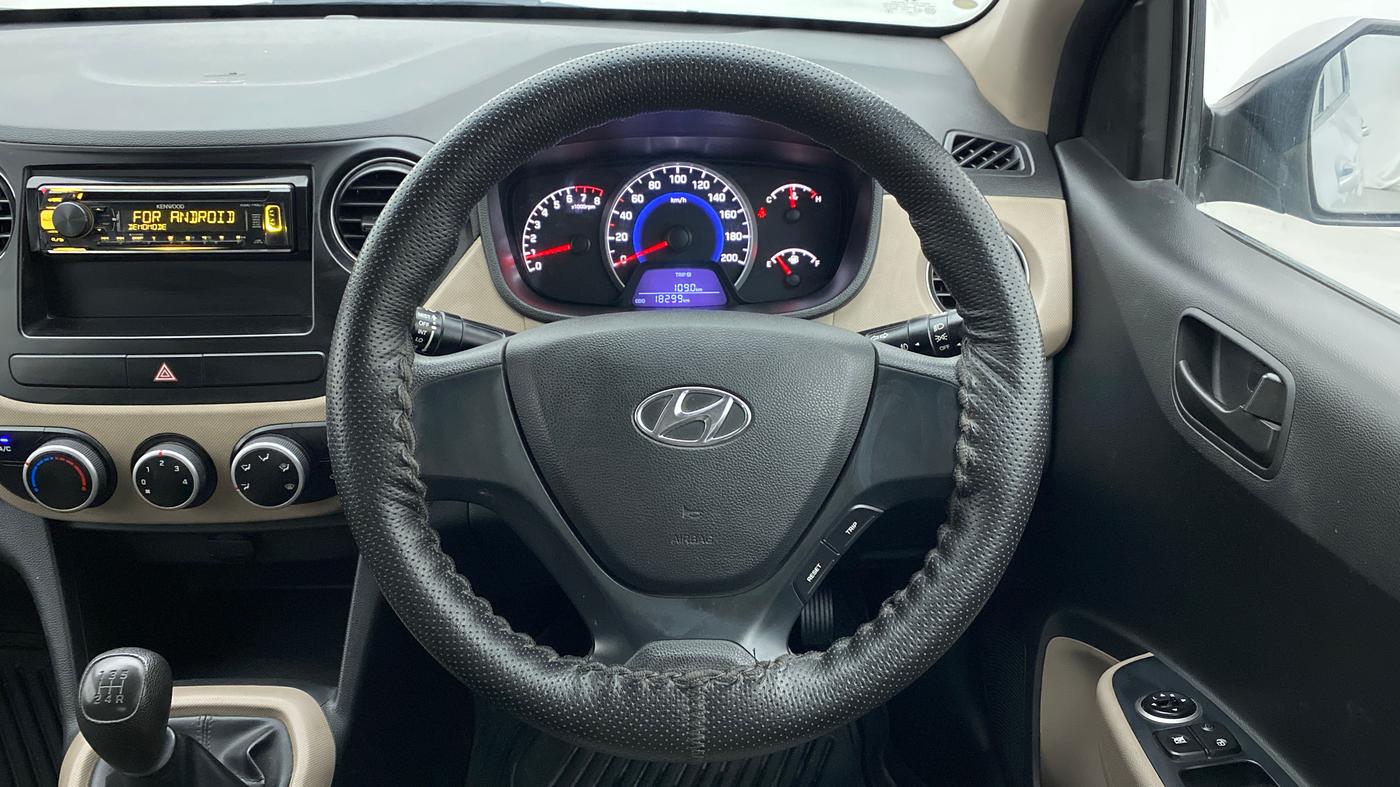 2017 Hyundai Grand i10 MAGNA 1.2 KAPPA VTVT, Petrol, Manual, 18,299 km, Steering Wheel Close Up