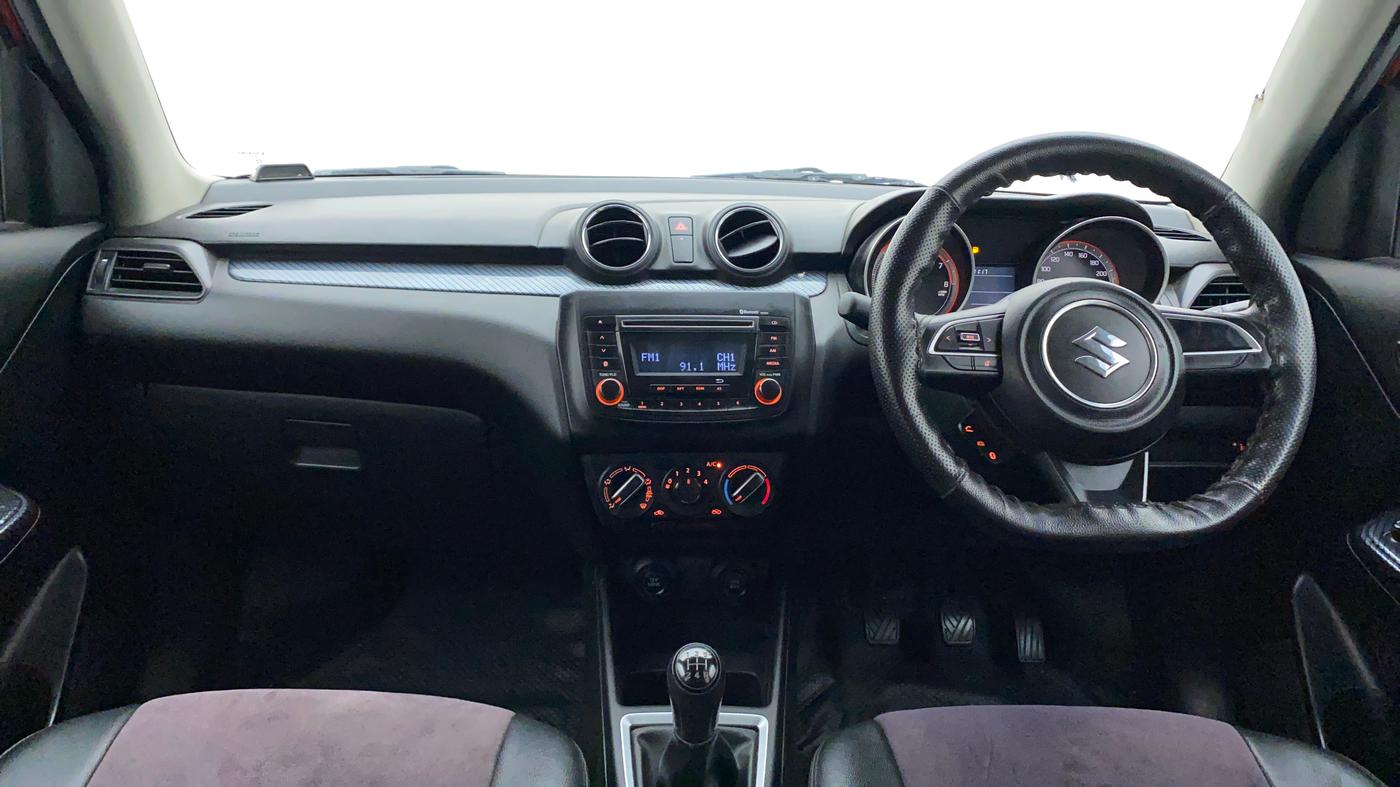 2018 Maruti Swift VXI, Petrol, Manual, 28,743 km, Dashboard