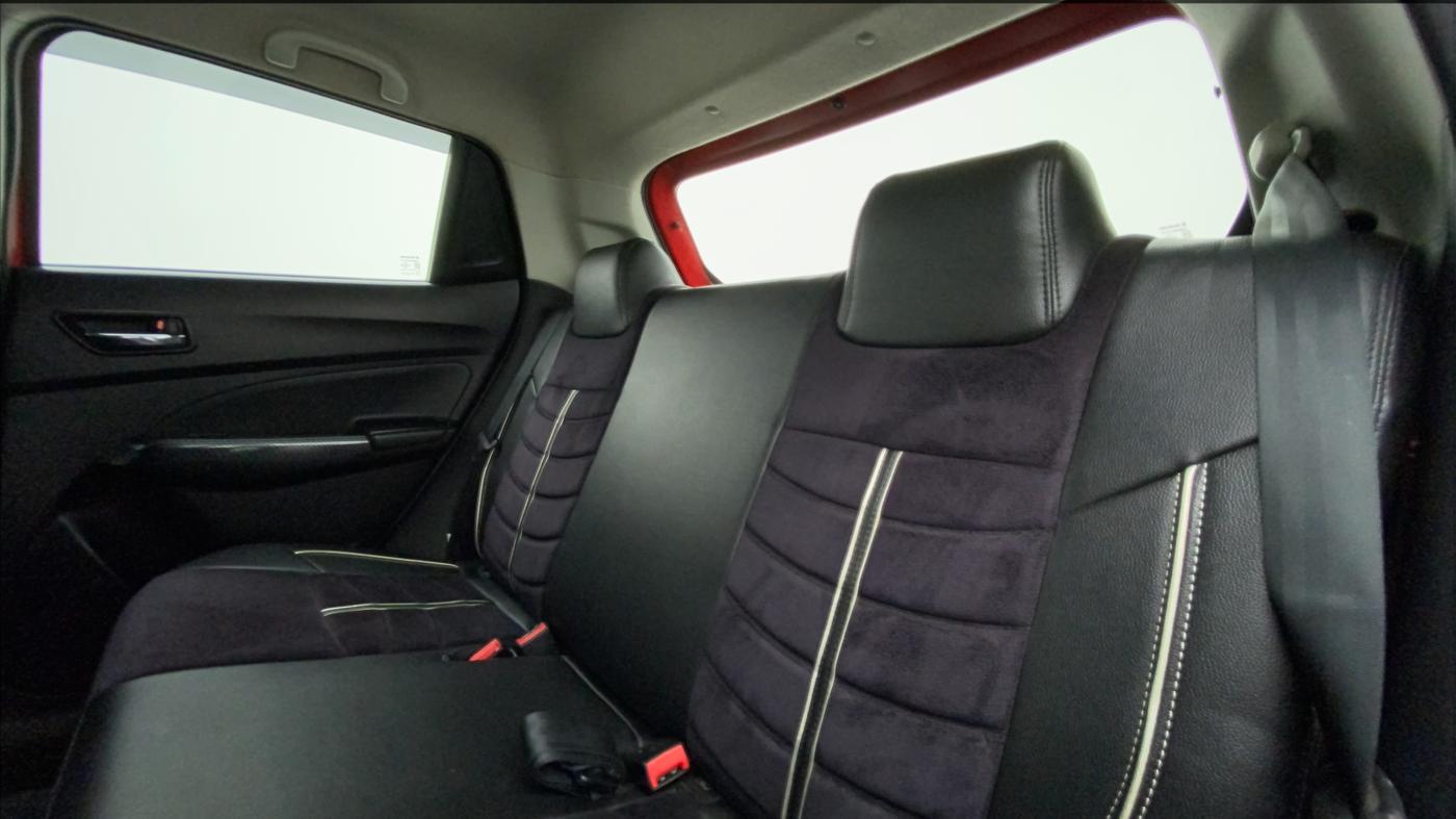 2018 Maruti Swift VXI, Petrol, Manual, 28,743 km, Right Side Rear Door Cabin