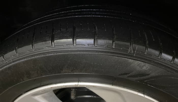 2016 Honda City 1.5L I-VTEC VX CVT, Petrol, Automatic, 65,363 km, Right Rear Tyre Tread