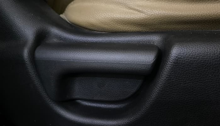 2016 Honda City 1.5L I-VTEC VX CVT, Petrol, Automatic, 65,363 km, Driver Side Adjustment Panel