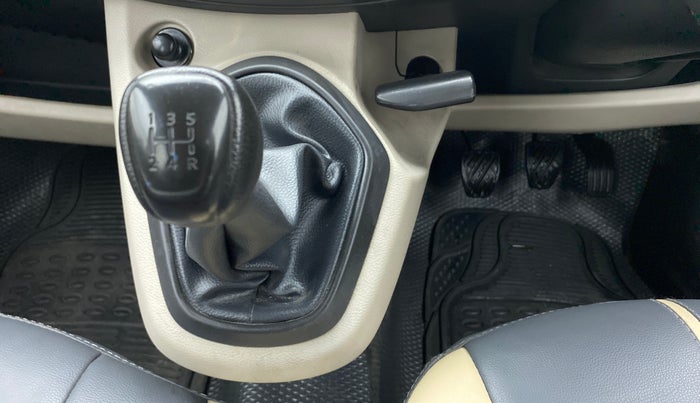 2016 Datsun Go T, Petrol, Manual, 65,718 km, Gear Lever