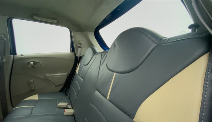 2016 Datsun Go T, Petrol, Manual, 65,718 km, Right Side Rear Door Cabin