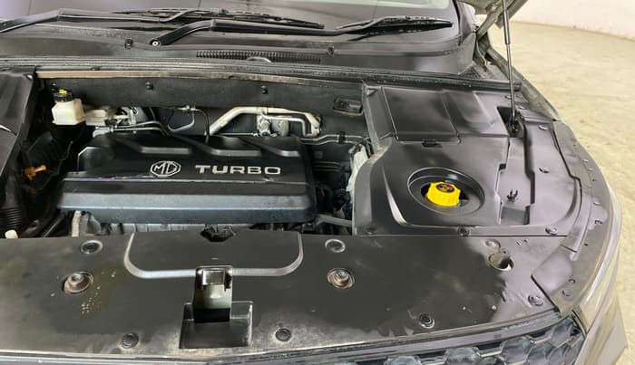 2021 MG HECTOR PLUS SHARP 1.5 PETROL TURBO CVT 6-STR, Petrol, Automatic, 25,645 km, Engine View - Left