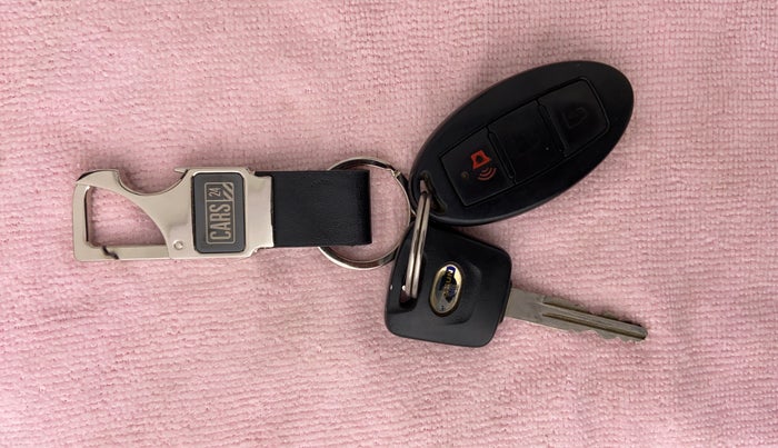 2015 Datsun Go Plus T, Petrol, Manual, 23,771 km, Key Close Up