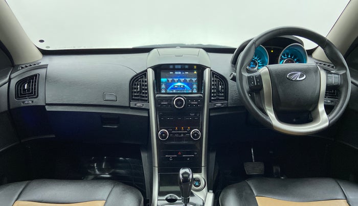 2020 Mahindra XUV500 W9 AT, Diesel, Automatic, 19,581 km, Dashboard