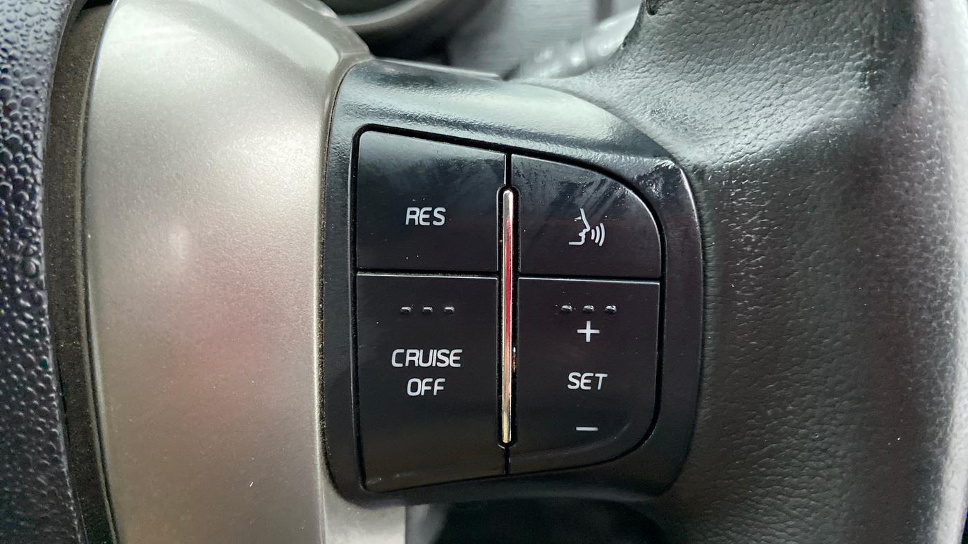 2020 Mahindra XUV500 W9 AT, Diesel, Automatic, 19,581 km, Adaptive Cruise Control