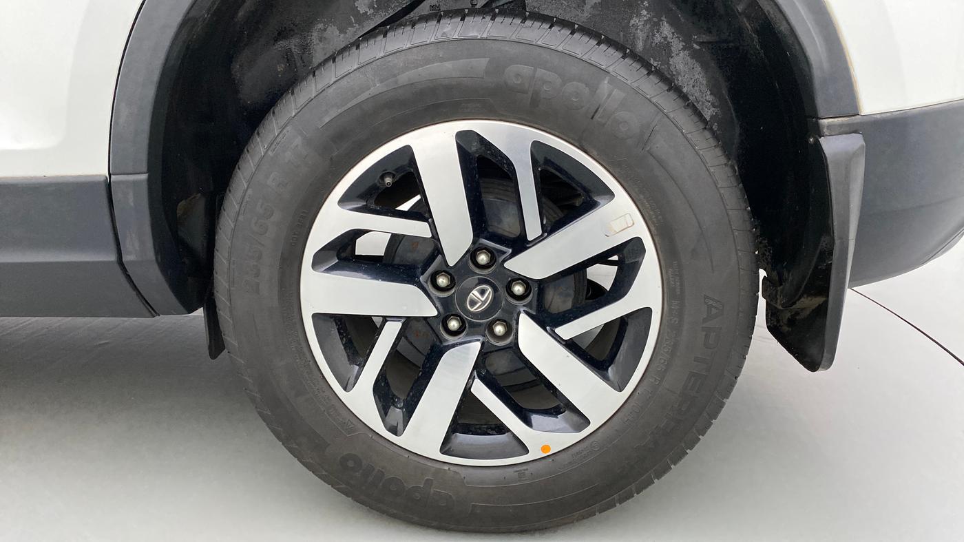 2020 Tata Harrier XZA PLUS, Diesel, Automatic, 44,046 km, Left Rear Wheel