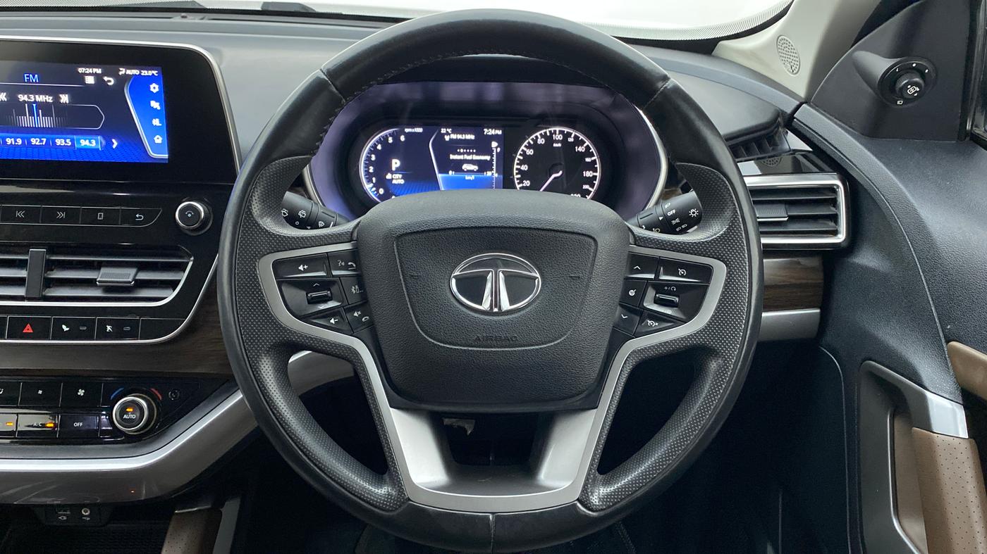 2020 Tata Harrier XZA PLUS, Diesel, Automatic, 44,046 km, Steering Wheel Close Up