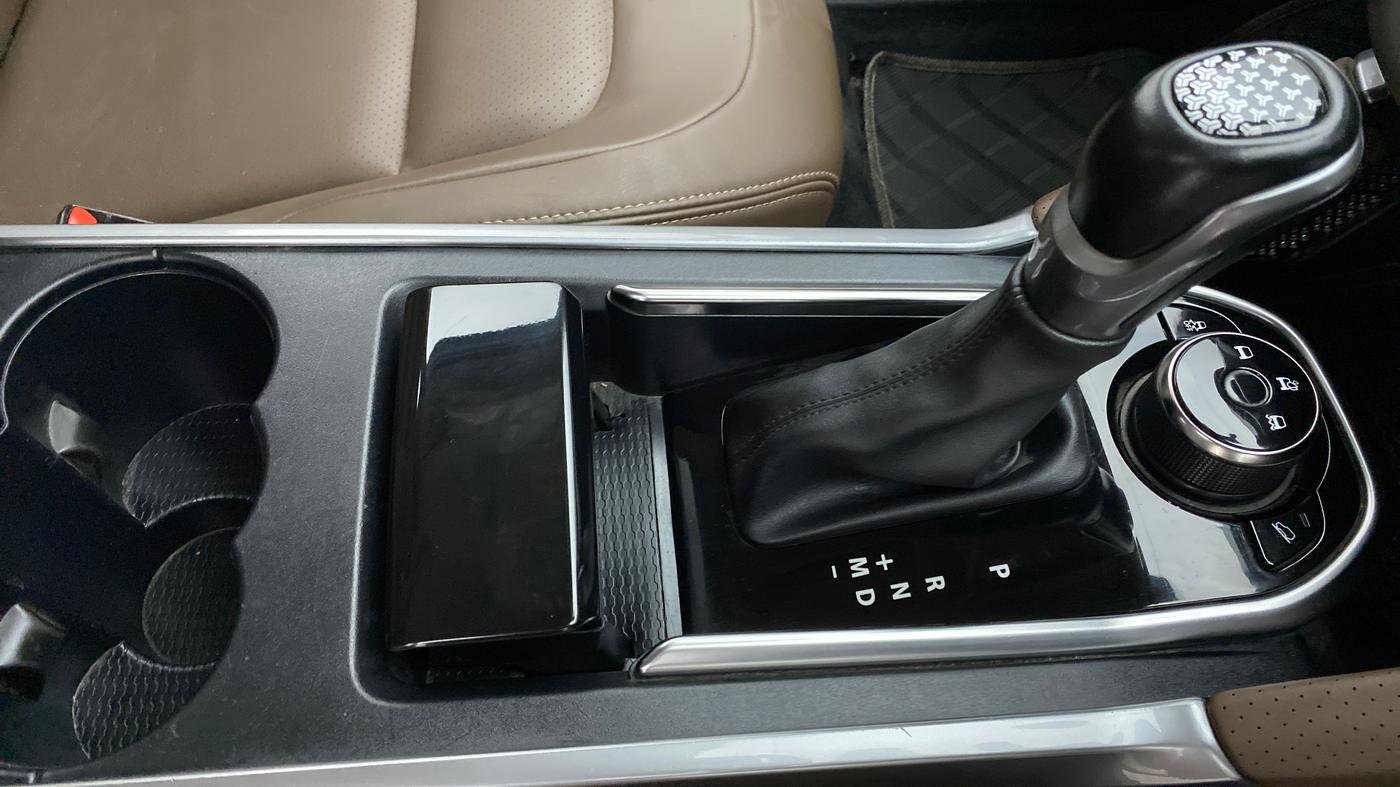2020 Tata Harrier XZA PLUS, Diesel, Automatic, 44,046 km, Gear Lever