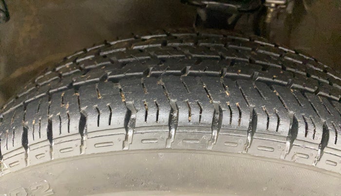 2019 Maruti Alto K10 VXI, Petrol, Manual, 23,272 km, Left Front Tyre Tread