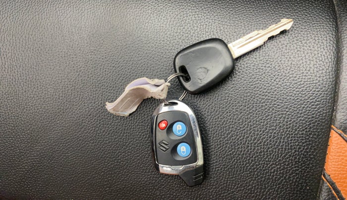 2019 Maruti Alto K10 VXI, Petrol, Manual, 23,272 km, Key Close Up