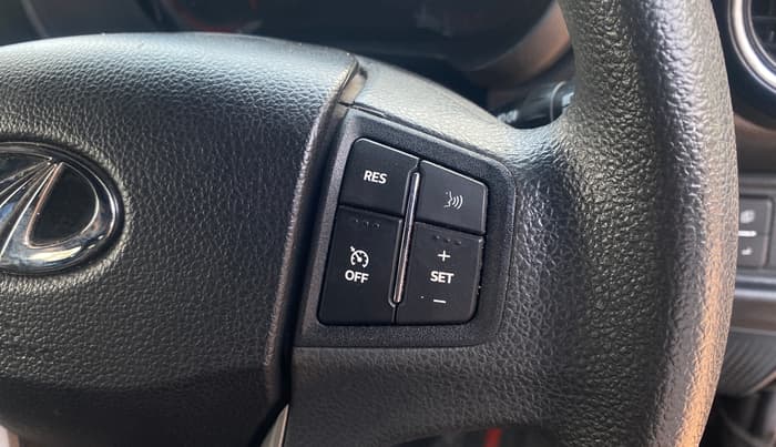 2022 Mahindra Thar LX PETROL HT 4WD AT, Petrol, Automatic, 11,187 km, Adaptive Cruise Control