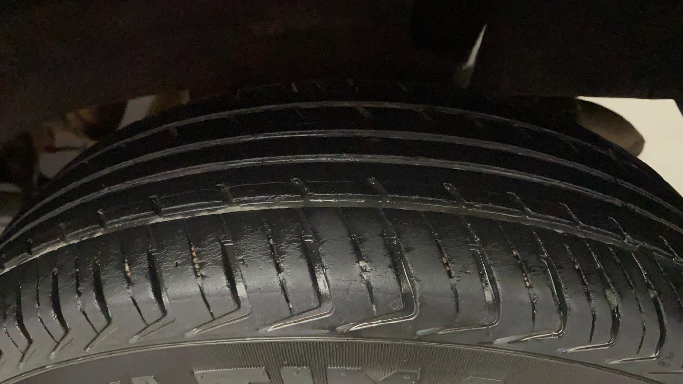 2019 Datsun Redi Go S 1.0 AMT, Petrol, Automatic, 44,227 km, Left Rear Tyre Tread