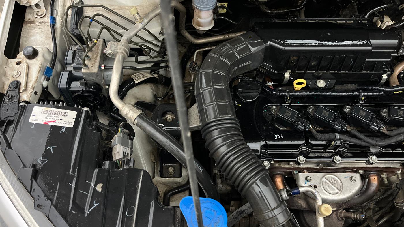 2022 Maruti Vitara Brezza ZXI PLUS AT SHVS, Petrol, Automatic, 24,337 km, Engine View - Right