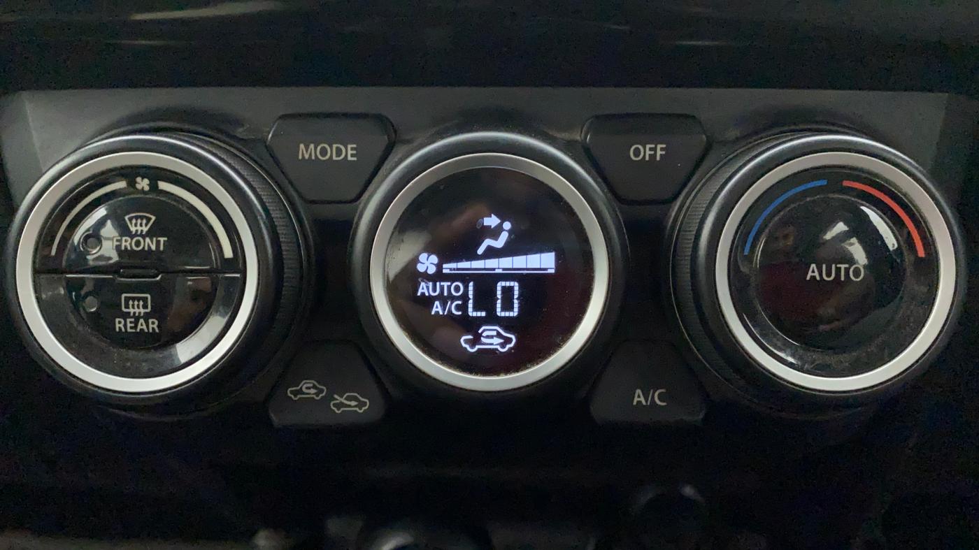 2019 Maruti Swift ZDI PLUS, Diesel, Manual, 86,877 km, Automatic Climate Control