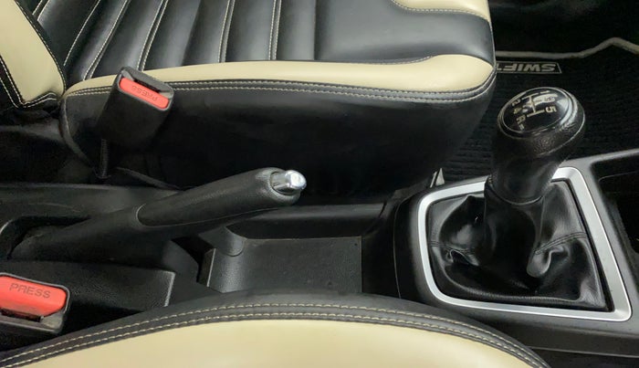 2019 Maruti Swift ZDI PLUS, Diesel, Manual, 86,877 km, Gear Lever