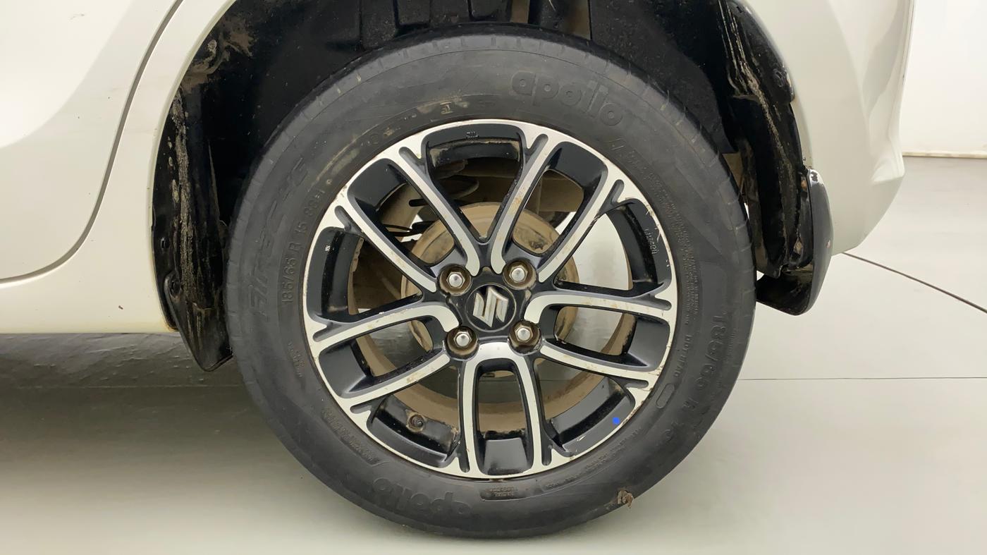 2019 Maruti Swift ZDI PLUS, Diesel, Manual, 86,877 km, Left Rear Wheel