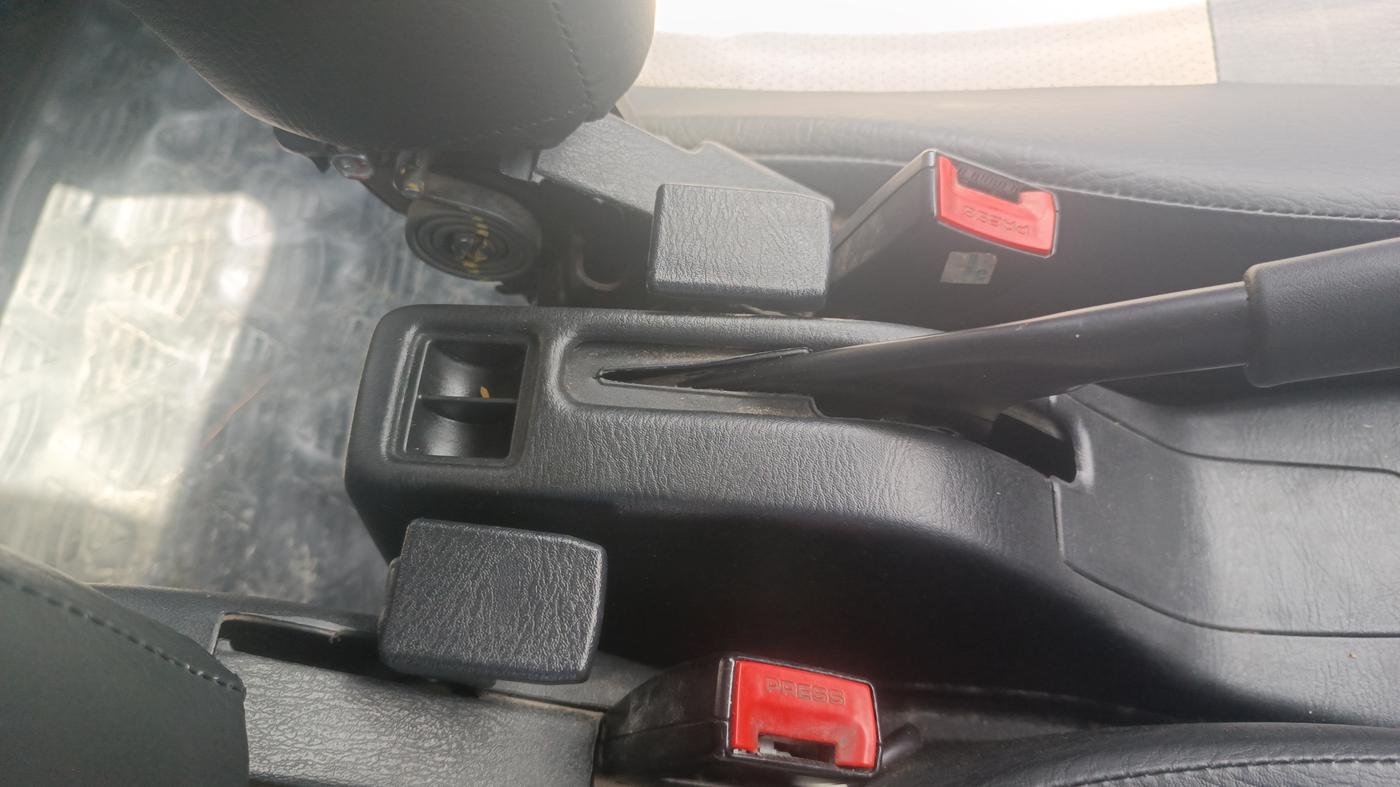 2021 Maruti Eeco 5 STR WITH A/C+HTR, Petrol, Manual, 81,219 km, Driver Side Adjustment Panel