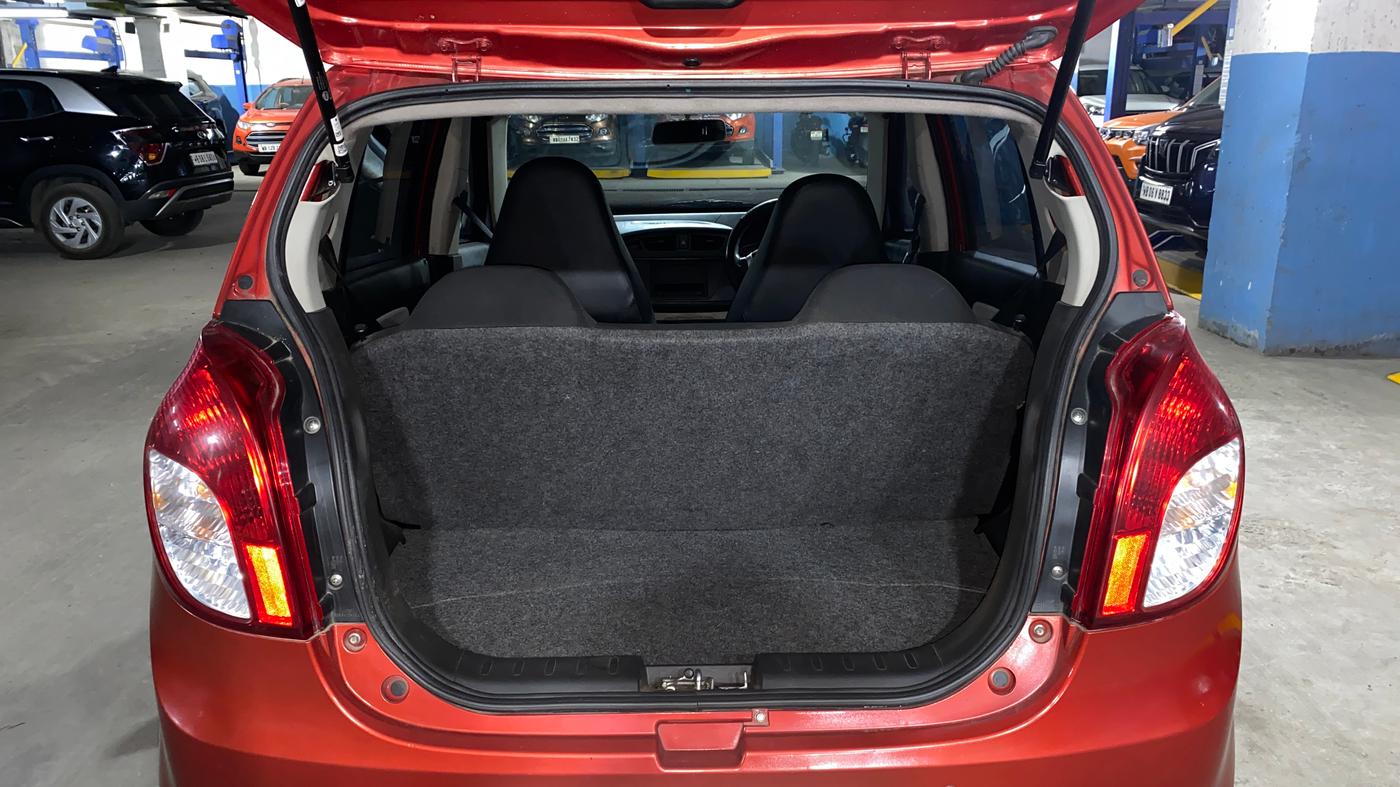 2022 Maruti Alto LXI O, Petrol, Manual, 8,479 km, Boot Inside