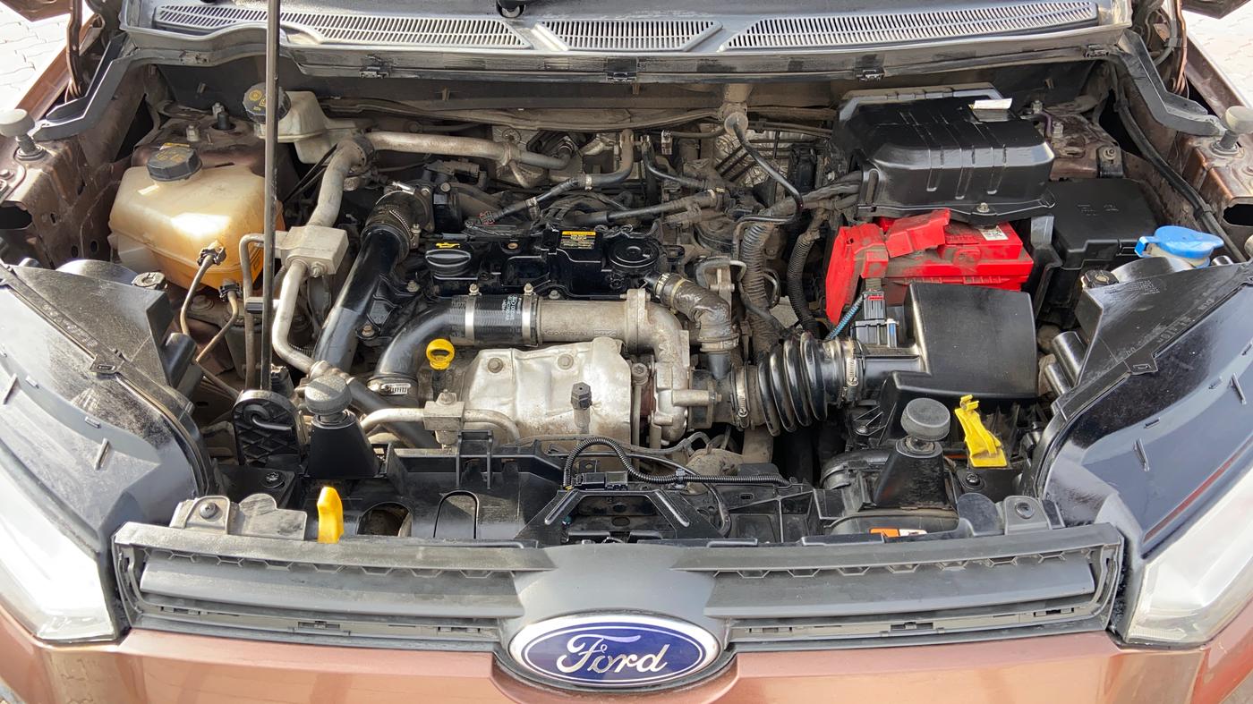 2017 Ford Ecosport TITANIUM 1.5L DIESEL, Diesel, Manual, 1,03,873 km, Engine View