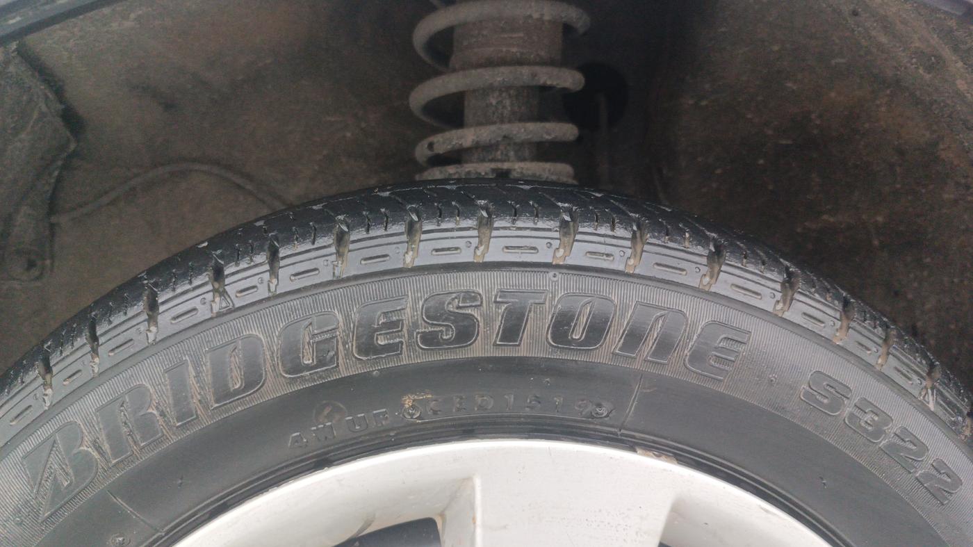 2019 Maruti Alto K10 VXI AMT, Petrol, Automatic, 10,327 km, Left Front Tyre Tread