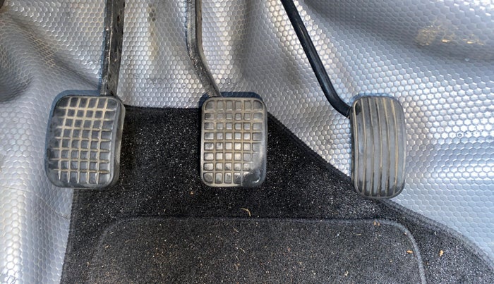 2017 Tata Tiago XZ PETROL, Petrol, Manual, 87,005 km, Pedals