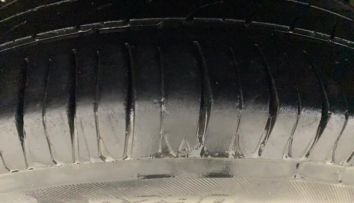 2017 Tata Tiago XZ PETROL, Petrol, Manual, 87,005 km, Right Rear Tyre Tread
