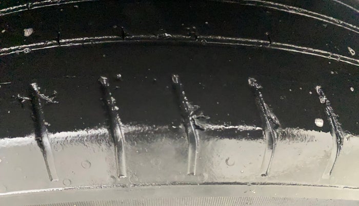 2019 Hyundai VENUE S 1.2, Petrol, Manual, 51,110 km, Left Rear Tyre Tread