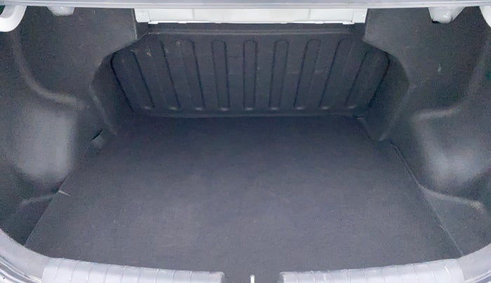 2018 Hyundai Xcent SX 1.2, Petrol, Manual, 5,742 km, Boot Inside View