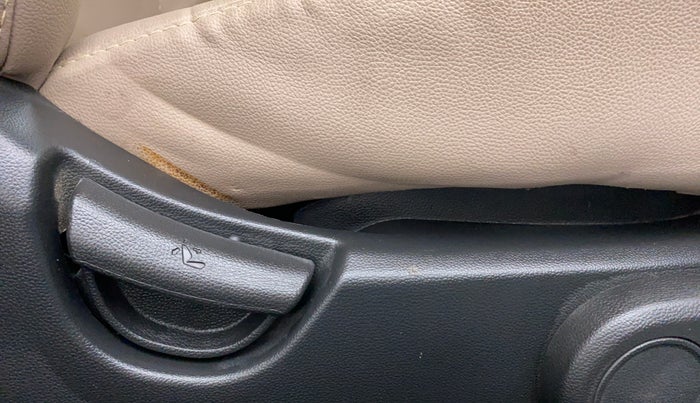 2018 Hyundai Xcent SX 1.2, Petrol, Manual, 5,742 km, Driver Side Adjustment Panel