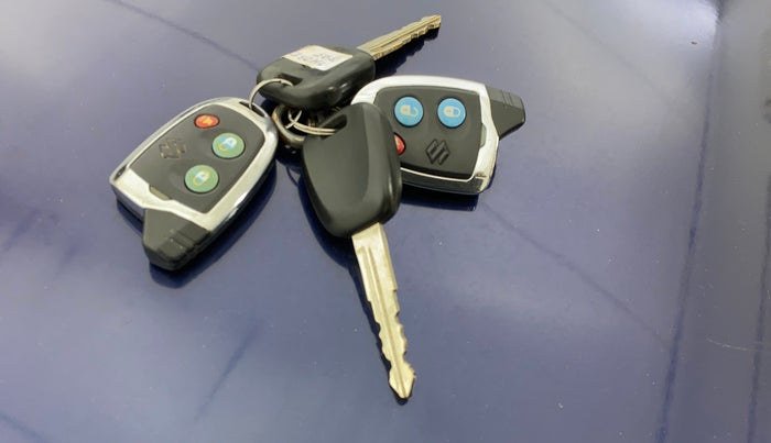 2018 Maruti Wagon R 1.0 LXI CNG, CNG, Manual, 1,03,894 km, Key Close Up