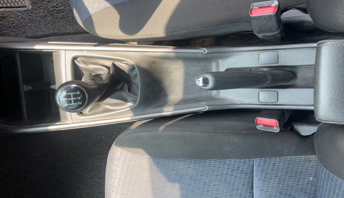 2021 Maruti Baleno ZETA PETROL 1.2, Petrol, Manual, 36,210 km, Gear Lever