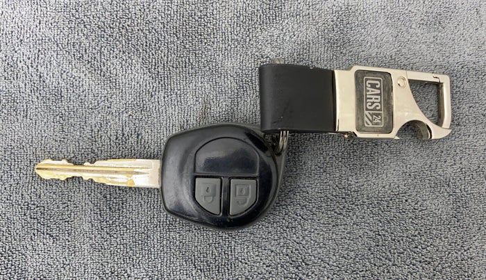 2015 Maruti Wagon R 1.0 VXI, Petrol, Manual, 70,766 km, Key Close Up