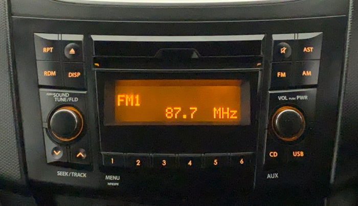 2014 Maruti Swift VXI, Petrol, Manual, 43,613 km, Infotainment System