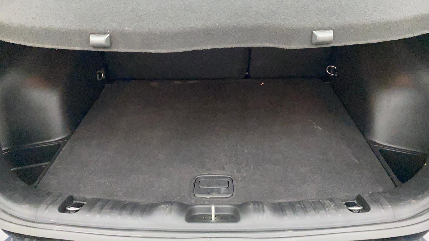 2019 Jeep Compass LONGITUDE (O) 1.4 PETROL AT, Petrol, Automatic, 38,475 km, Boot Inside