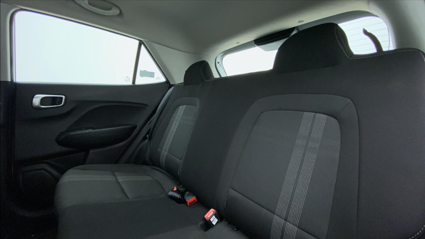 2020 Hyundai VENUE S MT 1.2 KAPPA, Petrol, Manual, 9,093 km, Right Side Rear Door Cabin