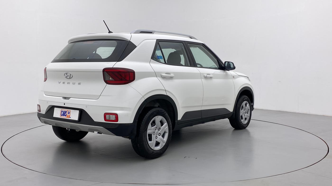 2020 Hyundai VENUE S MT 1.2 KAPPA, Petrol, Manual, 9,093 km, Right Back Diagonal
