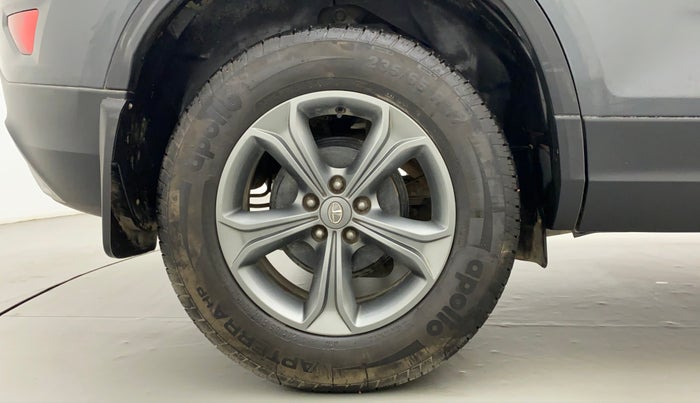 2021 Tata Harrier XZA 2.0L, Diesel, Automatic, 23,892 km, Right Rear Wheel